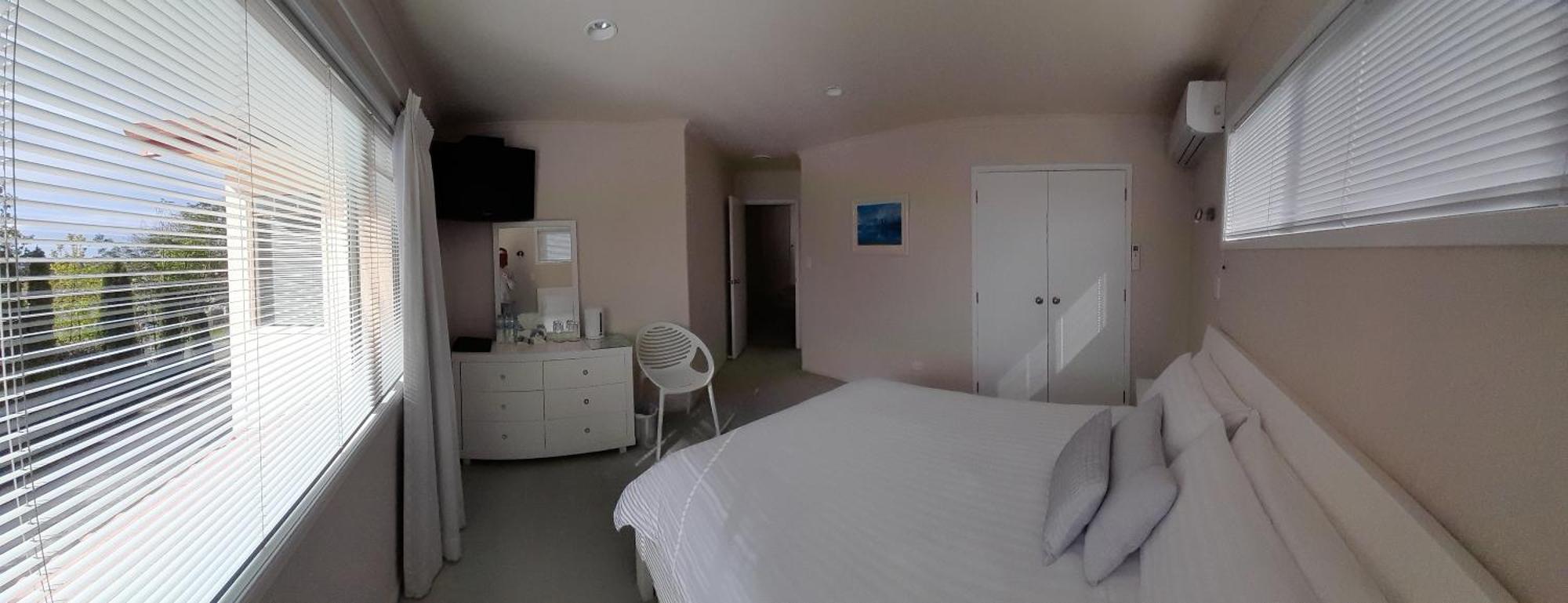 Seascape Villa B&B 타우랑가 외부 사진